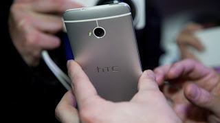 HTC-HomeLaunch-Gallery-21.jpg