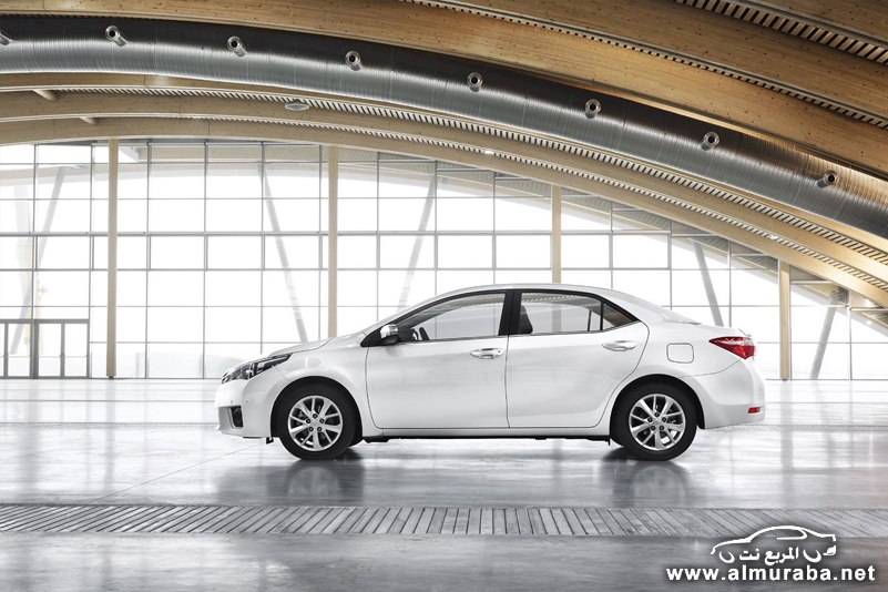 New-Toyota-Corolla-EU-15%5B3%5D.jpg