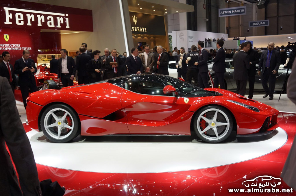 Ferrari-LaFerrari-Ferrari-4%5B5%5D.jpg