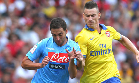 ARSENAL-V-NAPOLI-EMIRATES-006.jpg