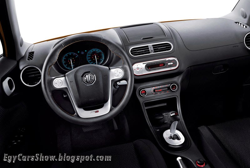 MG3-Xross-2014-interior2.jpg