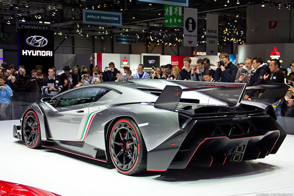 Lamborghini-Veneno.jpg