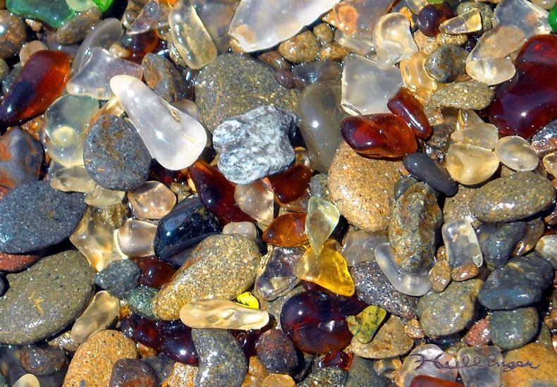 glass-beach-6%255B2%255D.jpg