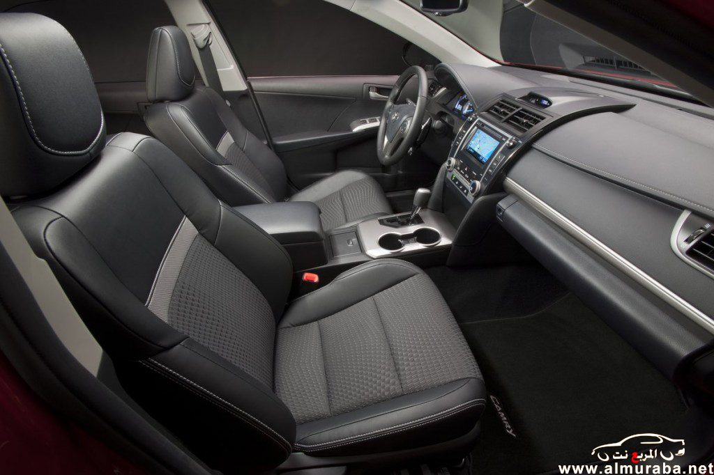 2012-toyota-camry_100360460_l.jpg