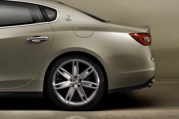 2014-Maserati-Quattroporte-72-620x413.jpg