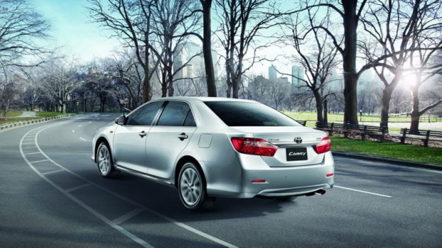 Toyota-Camry-2013-3.jpg