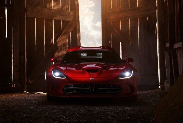 2013-SRT-Viper-15-jpg_193307.jpg