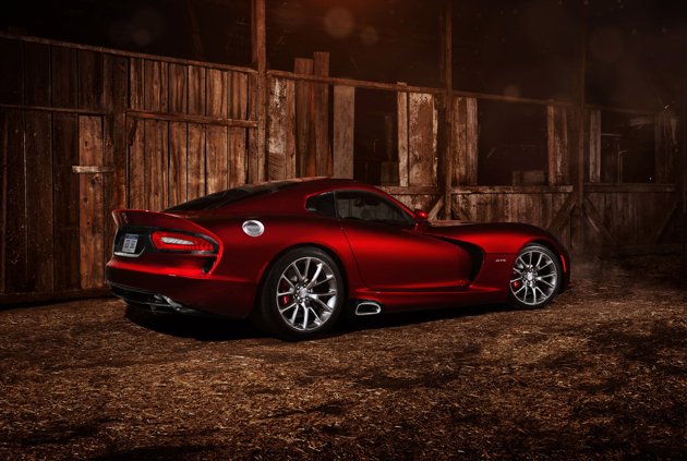 2013-SRT-Viper-16-jpg_193306.jpg