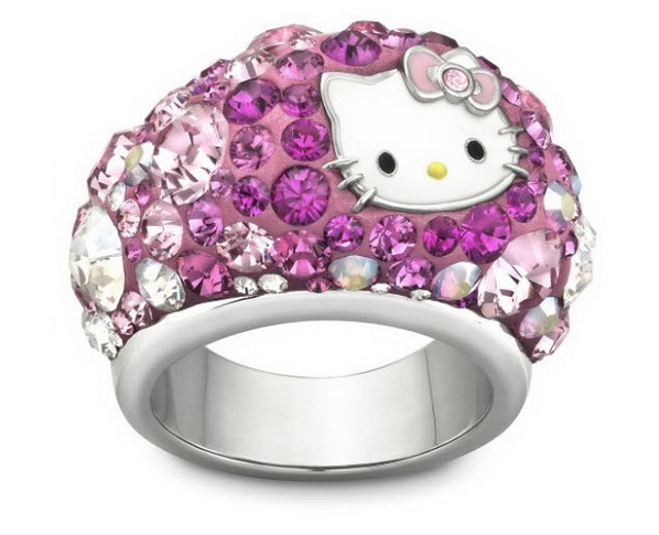 SWAROVSKI-Hello-Kitty-2013-Collection_18.jpg