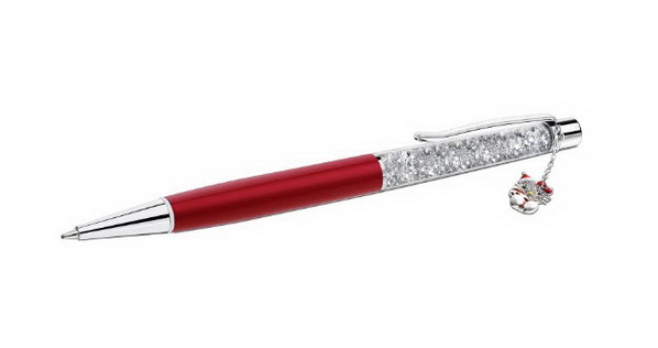 SWAROVSKI-Hello-Kitty-2013-Collection_43.jpg
