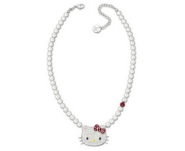 SWAROVSKI-Hello-Kitty-2013-Collection_15.jpg