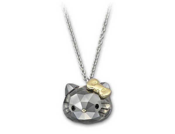 SWAROVSKI-Hello-Kitty-2013-Collection_39.jpg