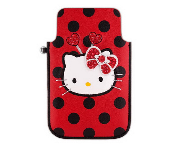 SWAROVSKI-Hello-Kitty-2013-Collection_06.jpg