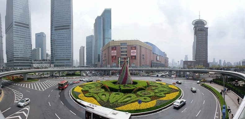 lujiazui-pedestrian-bridge-5%25255B2%25255D.jpg