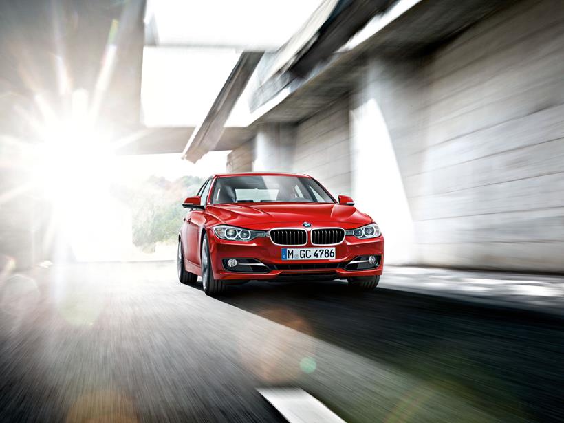 2014_BMW_3_Series_Sedan_Front_3.jpg