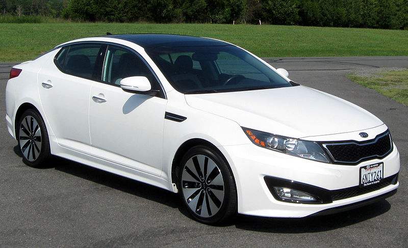 Kia-Optima-2011.jpg