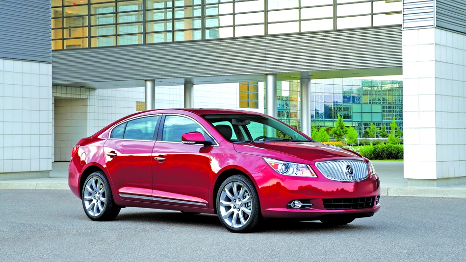 3-%202011-Buick-LaCrosse-CXS-011.jpg