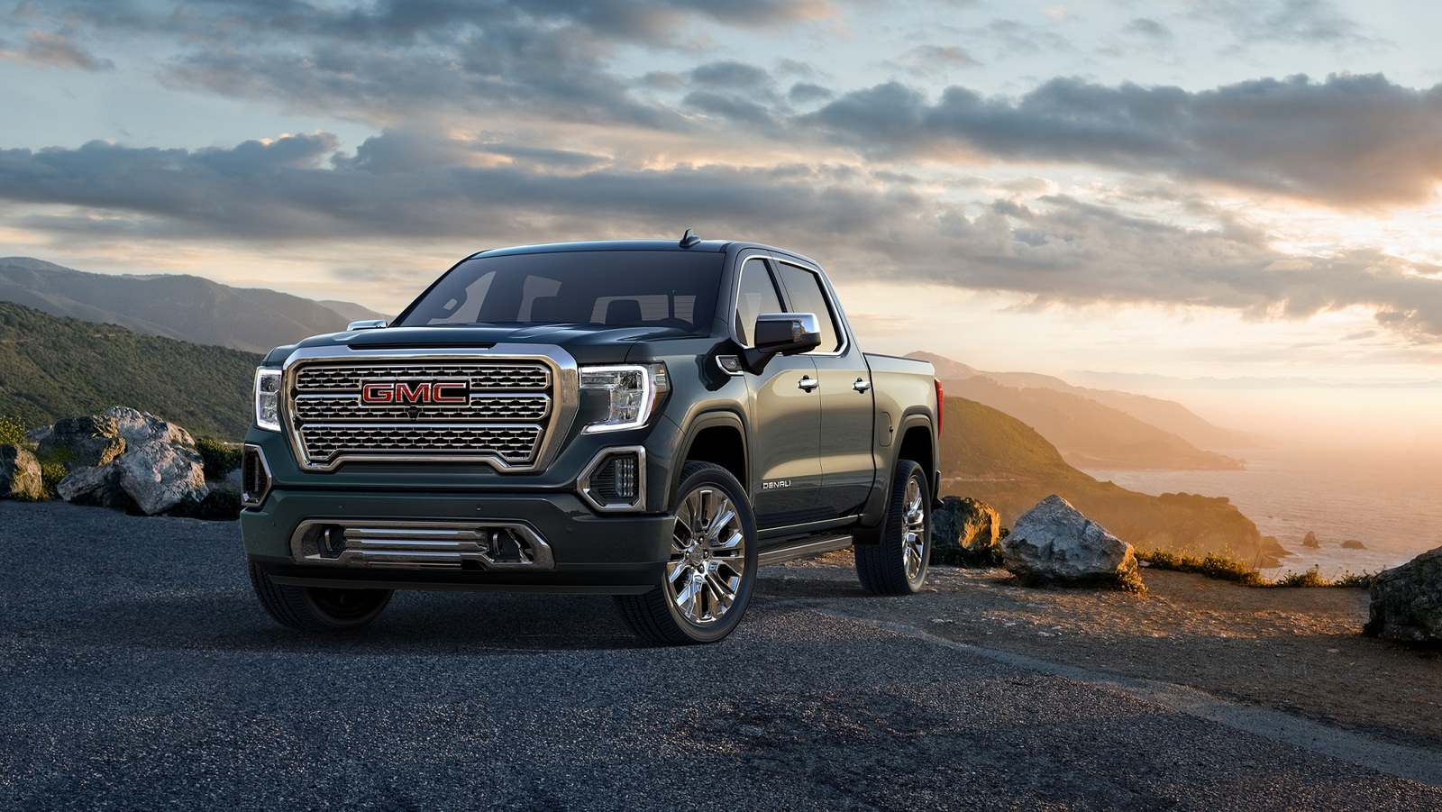 1659-Image%201_2019%20GMC%20Sierra%20Denali.jpg