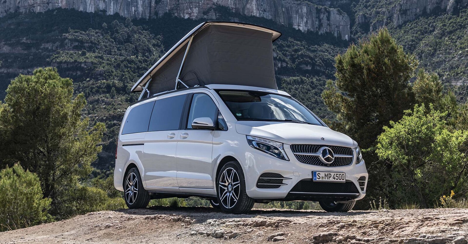 2019-Mercedes-Benz-V-Class-facelift-20.jpg