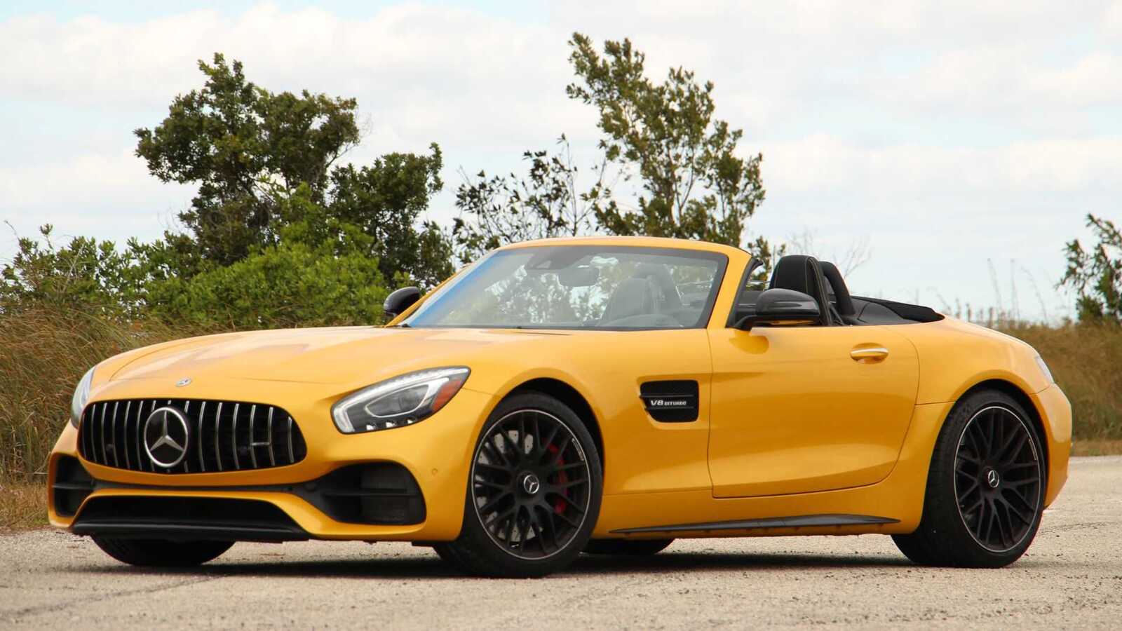 2019-mercedes-amg-gt-c-roadster-review.jpg