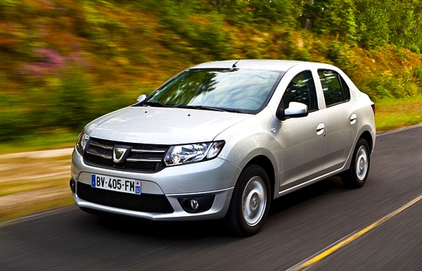 Dacia-Logan-2013.jpg