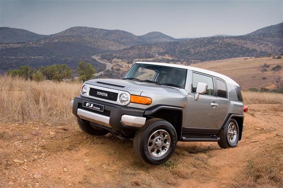 new-toyota-fj-cruiser-south-africa-7.jpg