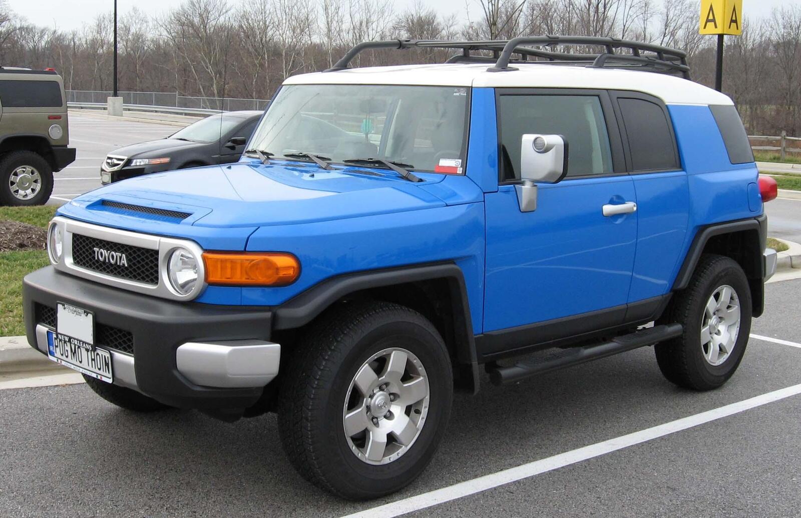 Toyota-FJ-Cruiser-2.jpg