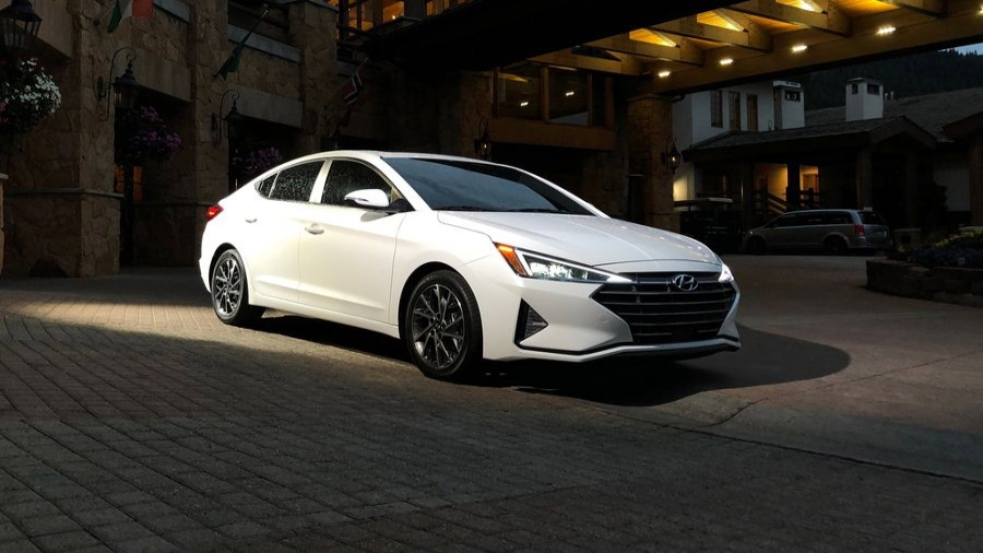 2019-hyundai-elantra-sedan-placement-1534950133_0.jpg