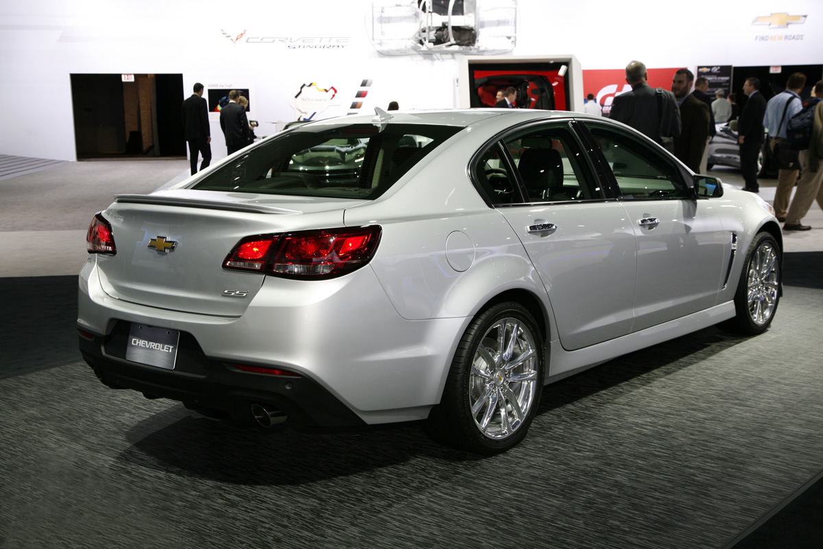 2014_Chevrolet_SS_rear.png