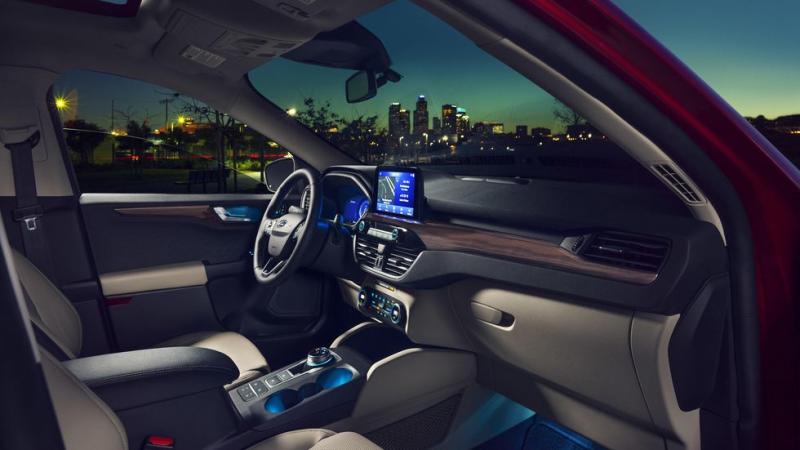 181506-2020-ford-escape-1.jpg