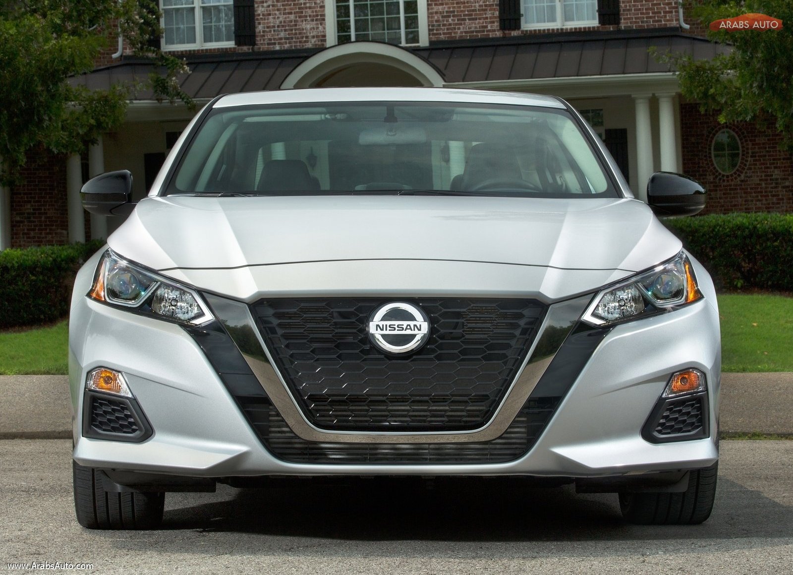 Nissan-Altima-2019-ArabsAuto-9.jpg