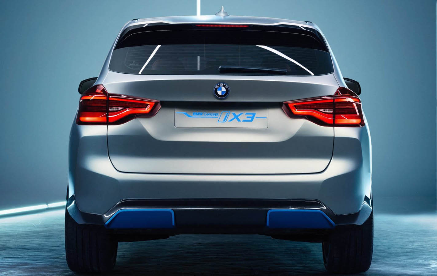 BMW-iX3_Concept-2018-1600-09.jpg