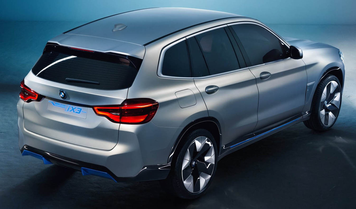 BMW-iX3_Concept-2018-1600-07.jpg