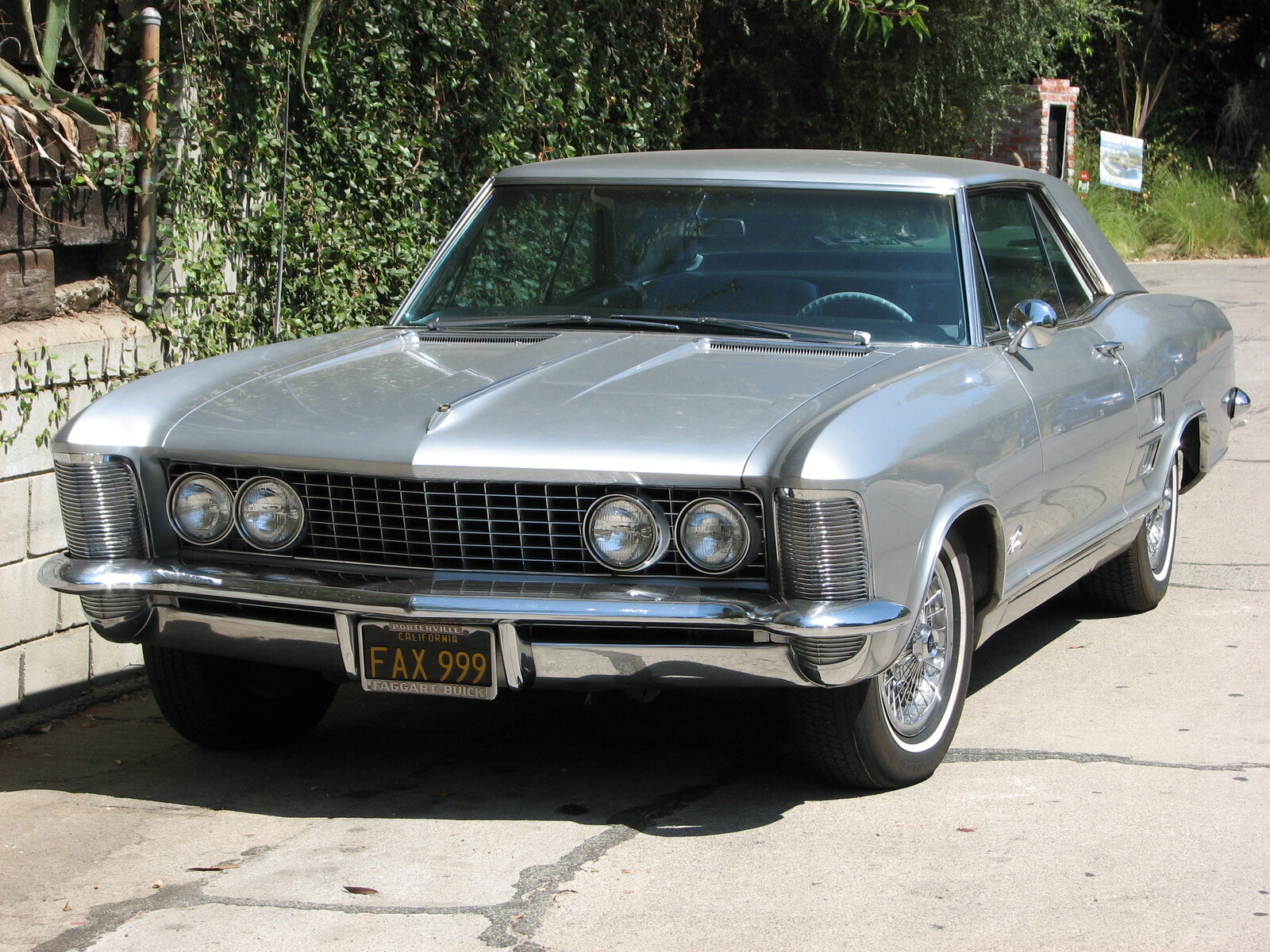 SEPT_16TH_BUICK_RIVIERA_HOLLYWOOD_PHOTO_PATRICE_RAUNET.jpg