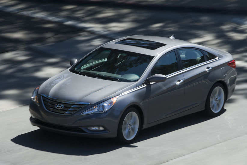 2013-Hyundai-Sonata-24[2].jpg