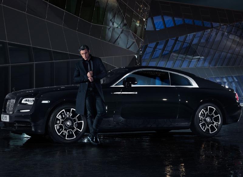 181911-2017-Rolls-Royce-Wraith-Black-Badge-front-three-quarter-02.jpg