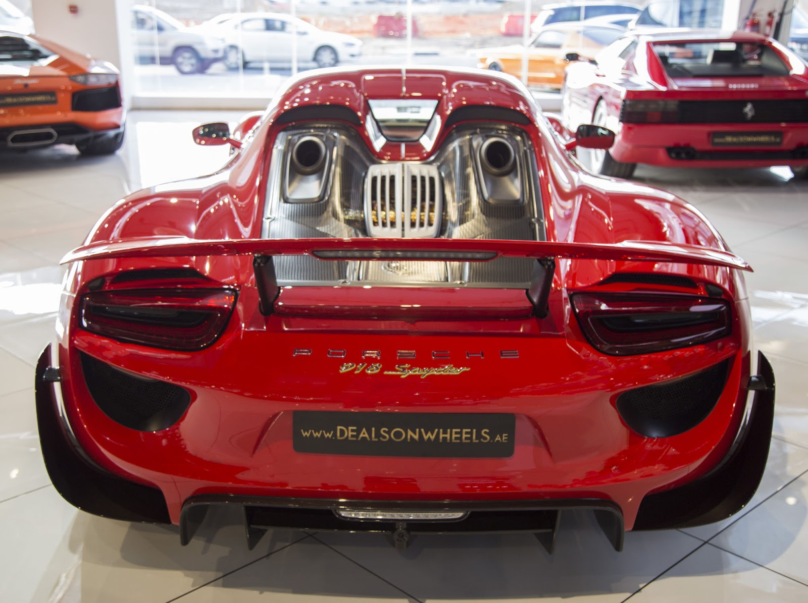 Porsche-918-Red-5.jpg