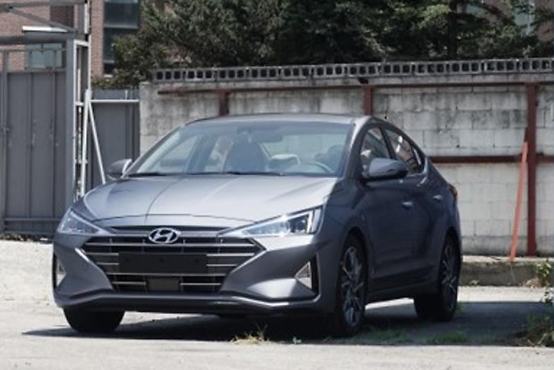 6d5199dd-2019-hyundai-elantra-1.jpg