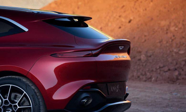 2021-Aston-Martin-DBX-7-780x470.jpg