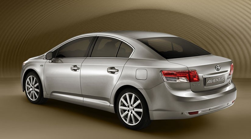 ToyotaAvensis2009.jpg