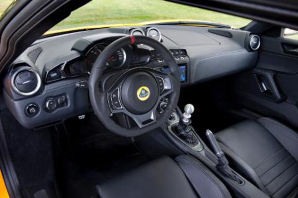 Lotus-Evora-400-dashboard-medium.jpg