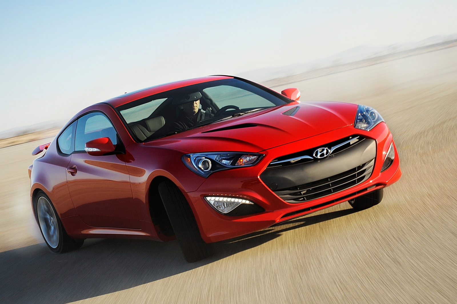 2013-hyundai-genesis-coupe-three-quarters-7.jpg