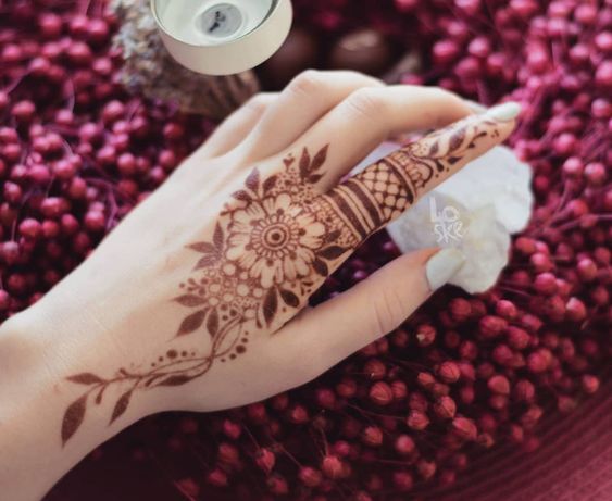 henna_1.jpg