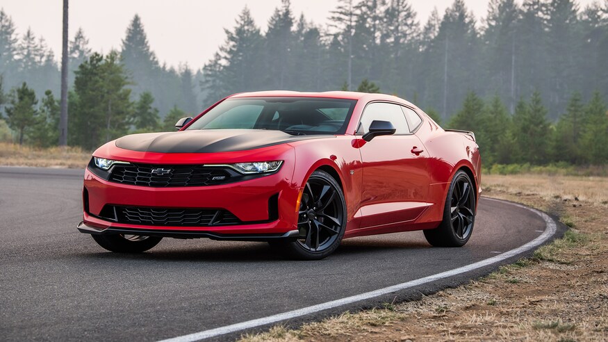 2019-Chevrolet-Camaro-Turbo-1LE-70.jpg