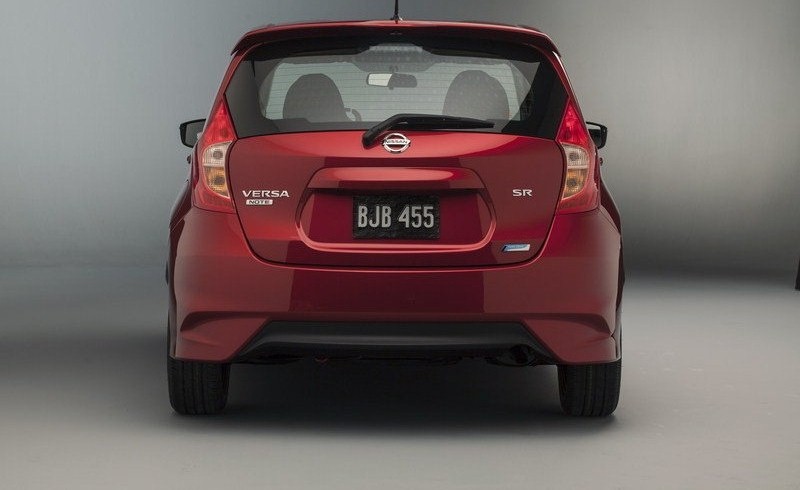 The-back-of-the-car-2015-nissan-versa-note-sr.jpg