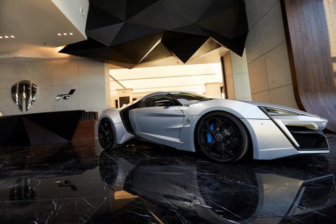 w-motors-showroom-dubai-70.jpg