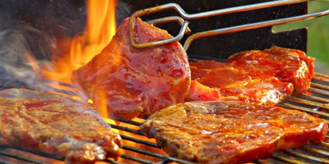 47-114157-how-to-grill-meat-at-home-2.png