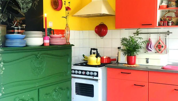 header_image_colored_kitchens_are_trendy_in_2019_fustany_main_image.jpg