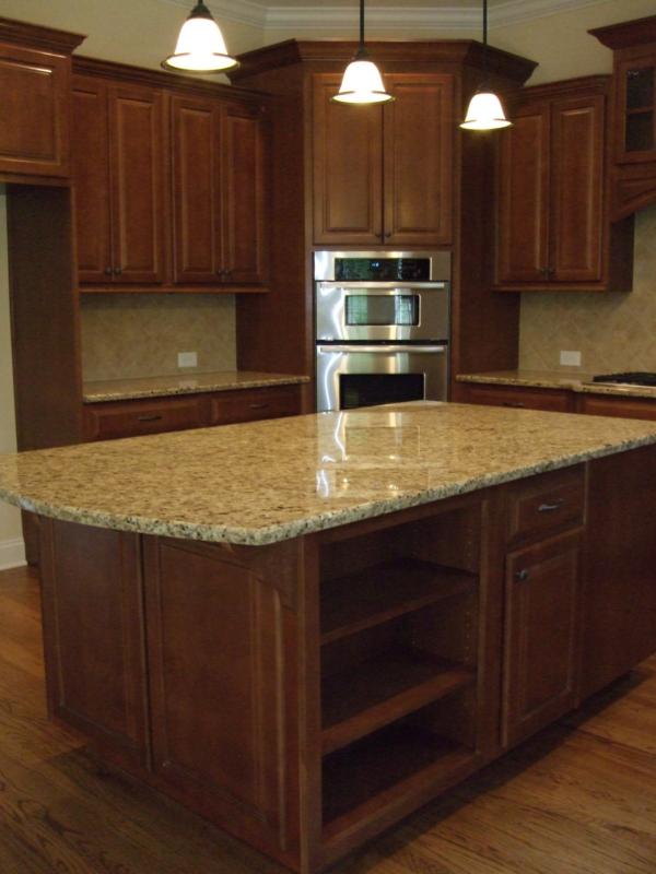 Extravagant-Wooden-Cabinets-Small-Kitchen-Island-Ideas-Granite-Countertops.jpg