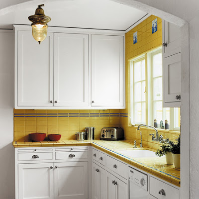 Compact+Kitchen+Redesigning+Ideas+Small-Kitchen-Design-Happy-Family.jpg